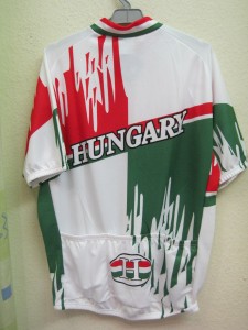 Hungary, rövid ujjú, nemzeti színű mez hátulról
