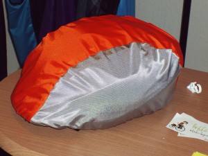 Esővédő sisakhuzat